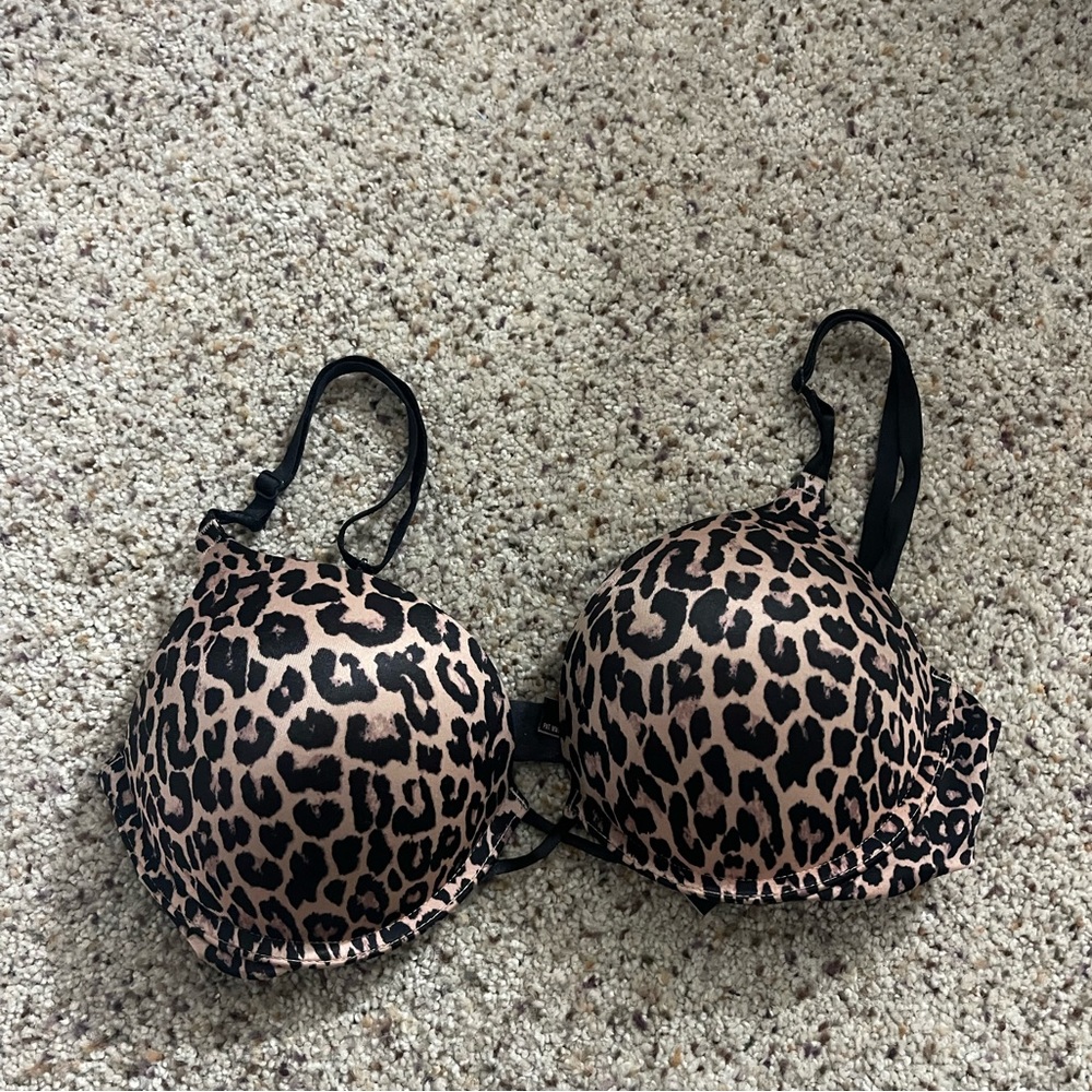 Brand new push up VS bra